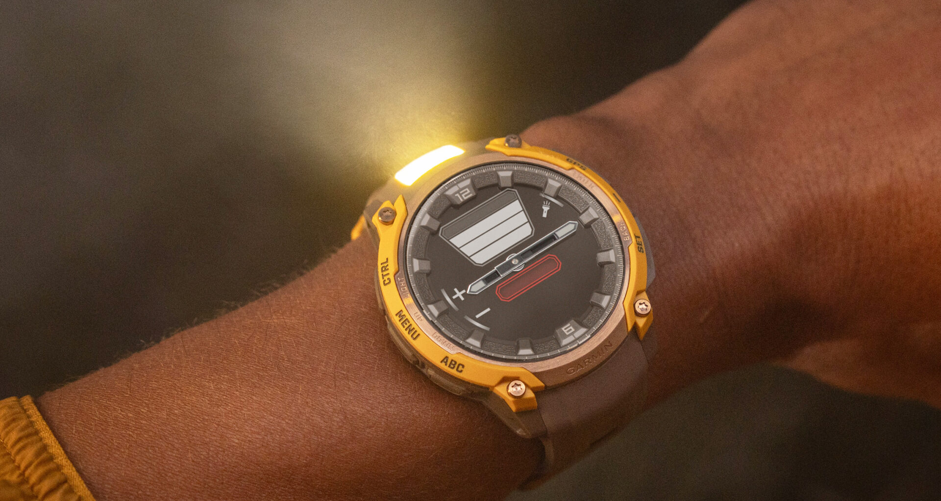 Garmin Instinct Crossover AMOLED