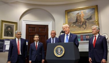 Trump blaming Tylenol for autism boosts lawsuits against the drugmaker : Shots