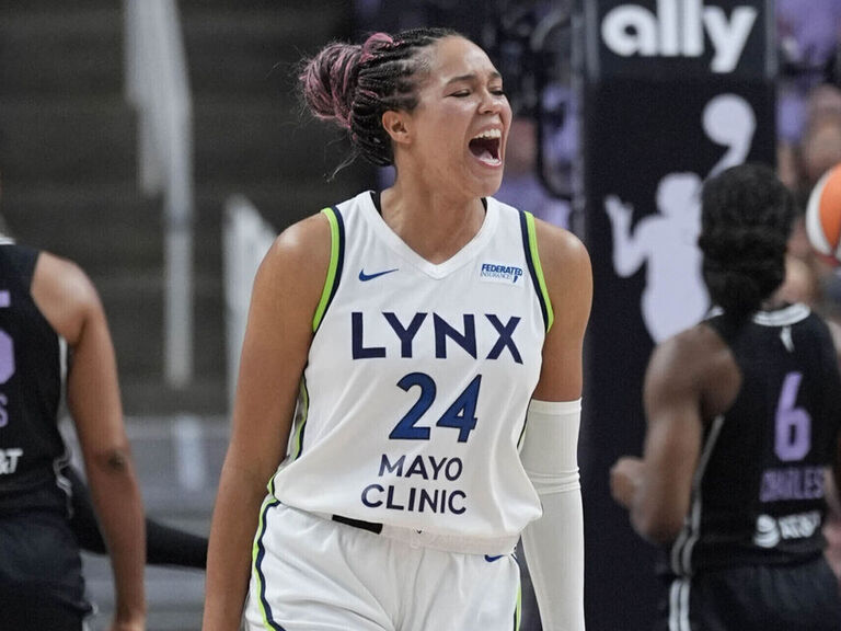 Lynx erase 17-point deficit to eliminate Valkyries