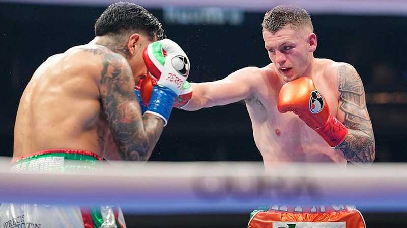 Milestone regal  victory for ''King'' Callum Walsh