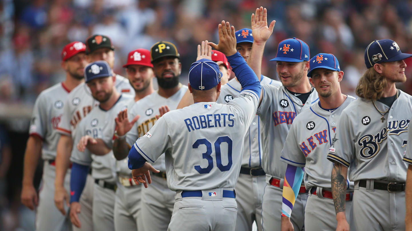 Newest Manager in MLB Praises Dodgers' Dave Roberts as Mentor