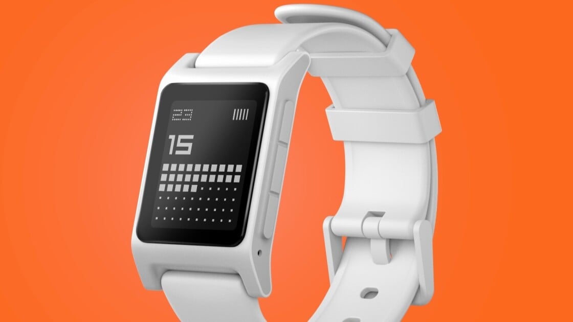 Pebble Smartwatch Comeback Continues With iPhone and Android App Relaunch