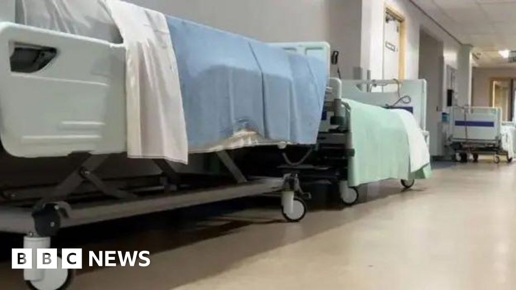 Ramsey hospital ward to close amid 'pest control issue'