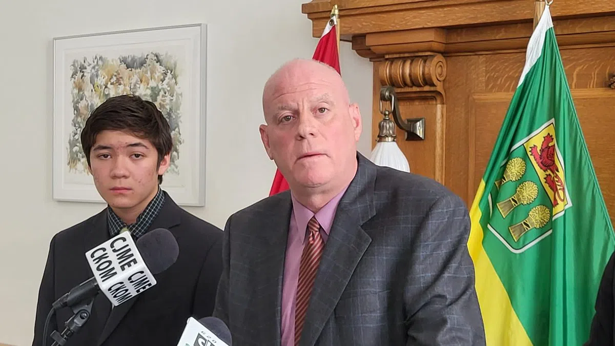 Sask. man calls for changes to health care after losing wife to cancer