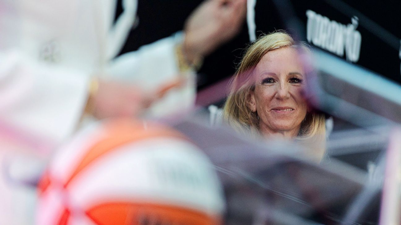 Players back Collier in ripping WNBA, calling for change