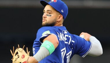 Blue Jays' Bo Bichette making strides in recovery from knee injury