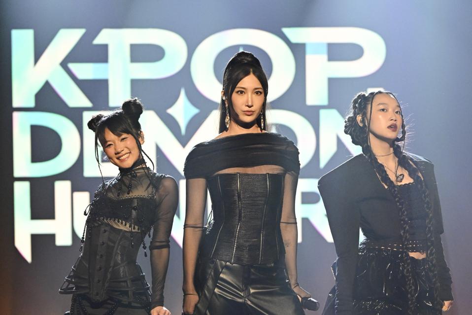 The Tonight Show Starring Jimmy Fallon - Season 13