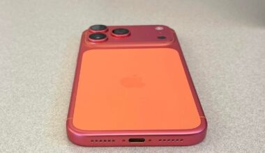 PSA: Here’s why a cosmic orange iPhone 17 Pro can turn rose gold 