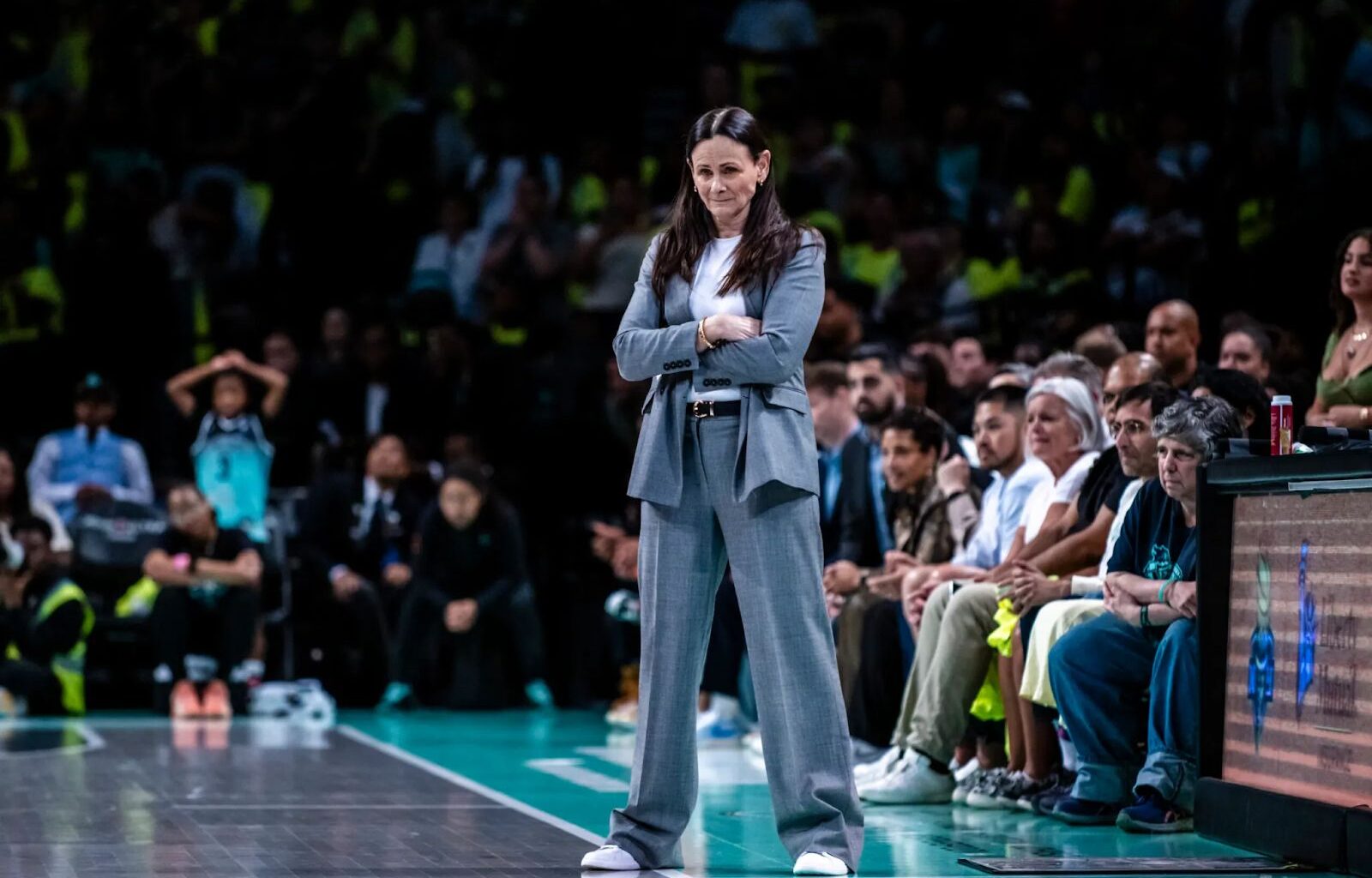 Toronto Tempo hire Sandy Brondello as the franchise’s first head coach