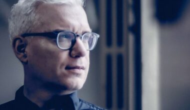 Ian Foster weaves new threads into the tapestry of N.L. music