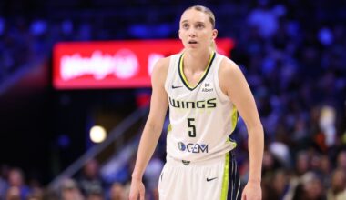 Paige Bueckers: WNBA star watches Arsenal beat Crystal Palace