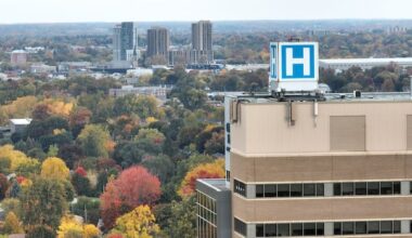 London hospital offers employees $1,500 for referrals that lead to hires