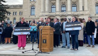 Dozens of Sask. health-care workers rally for contract, better working conditions