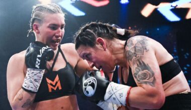 Mayer dominates Spencer to become unified 154-pound champion