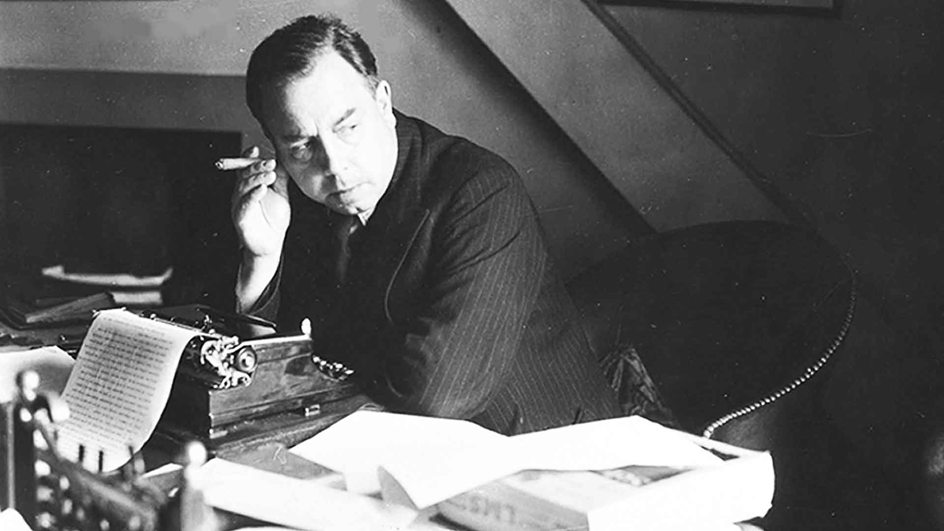 JB Priestley calls in again this week at the top  of the chart