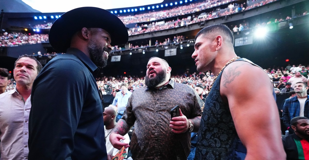 Alex Pereira believes Jon Jones willing to book fight: ‘We don’t have time to waste’