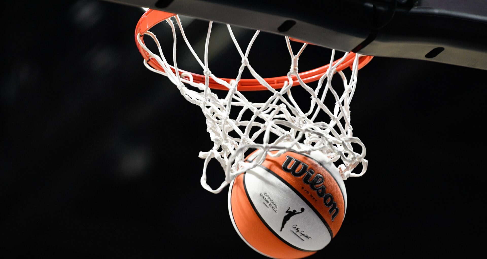 WNBA, Players Union Agree to 30-Day Extension of CBA Talks