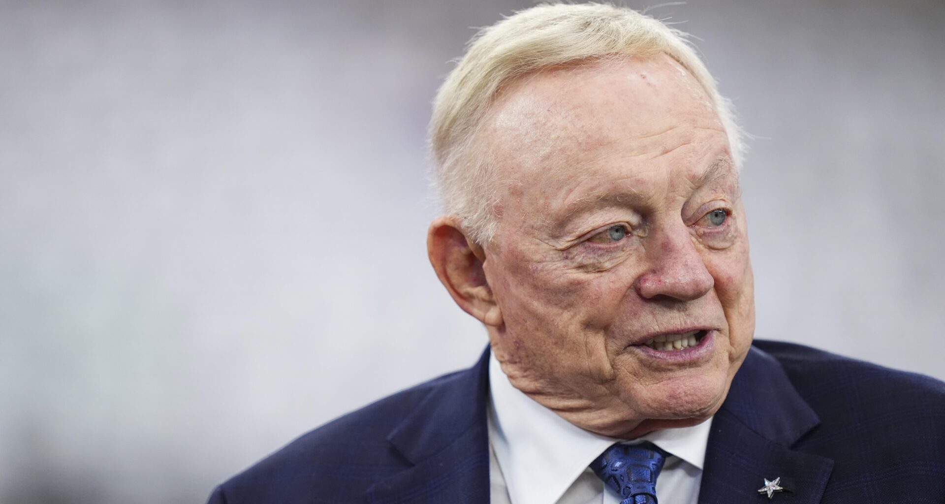 Jerry Jones Discusses Cowboys' 2025 NFL Trade Deadline Approach Amid Rumors
