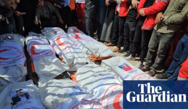 Nursing unions call for UK to back prosecutions for war crimes against health workers | Global health