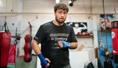 Where to watch Dave Allen vs. Arslanbek Makhmudov: Live stream, TV channel & start time for 2025 boxing fight image