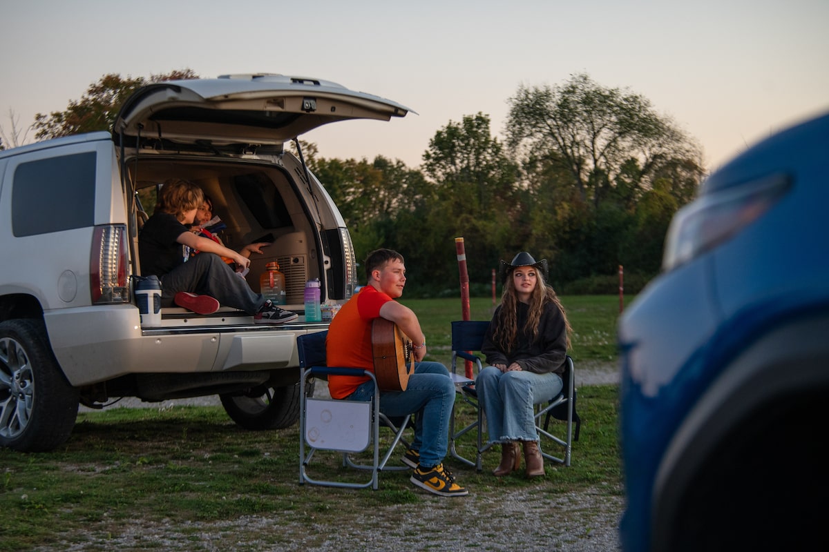 A Swiftie movie night: Singer’s new film screens at an Ontario drive-in theatre