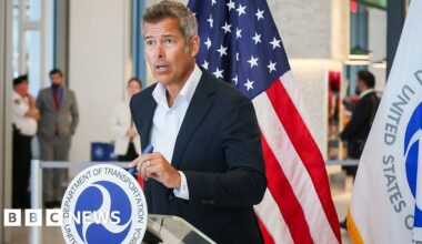 Transportation Secretary may fire absent air traffic controllers