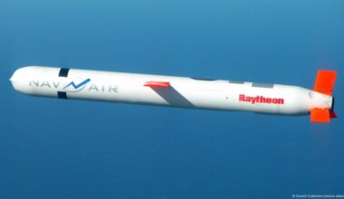 Why Ukraine wants, and Russia fears, Tomahawk missiles – DW – 10/16/2025