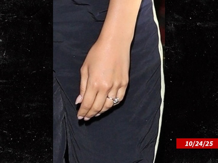 camila mendes Rudy Mancuso sub backgrid swipe 2