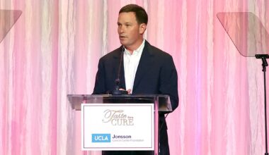 Jewish top Hollywood agent honored after home vandalized by anti-Israel protesters