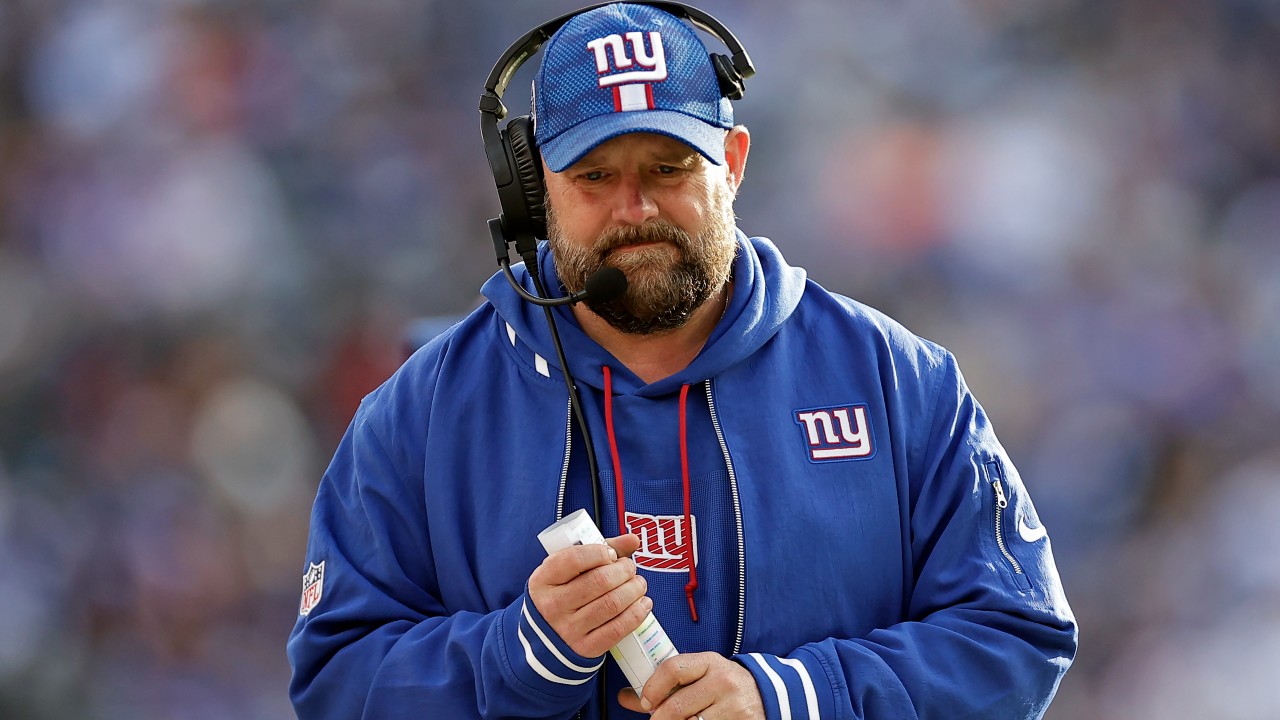 NFL fines Giants, Brian Daboll and Cam Skattebo for violating concussion protocols