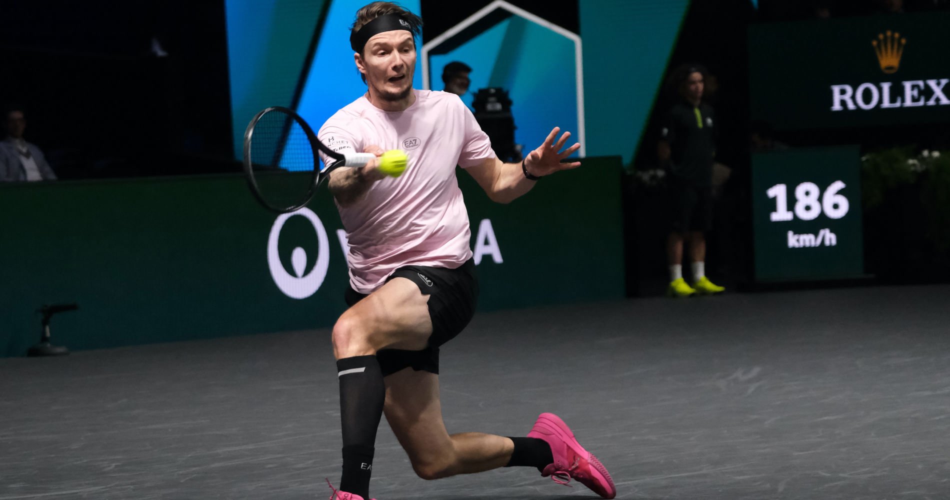 Bublik : “The Paris Masters court is slower than clay”