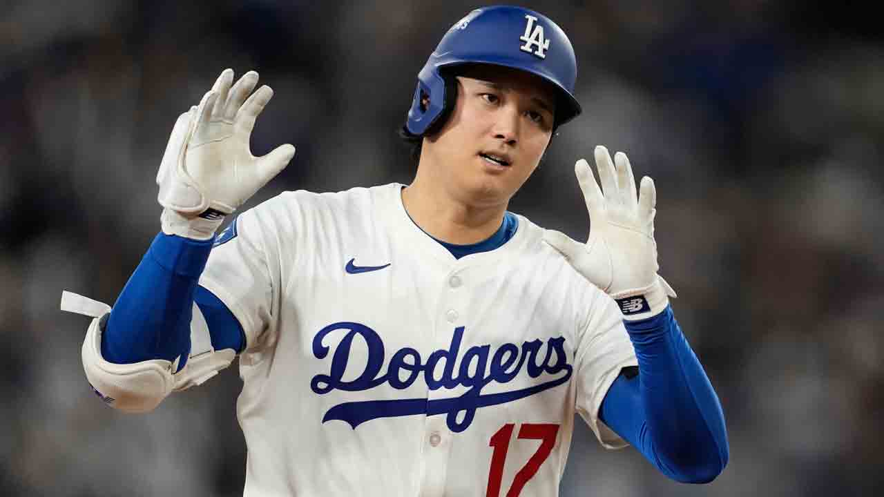 Ohtani stars as Dodgers beat Brewers to advance to World Series