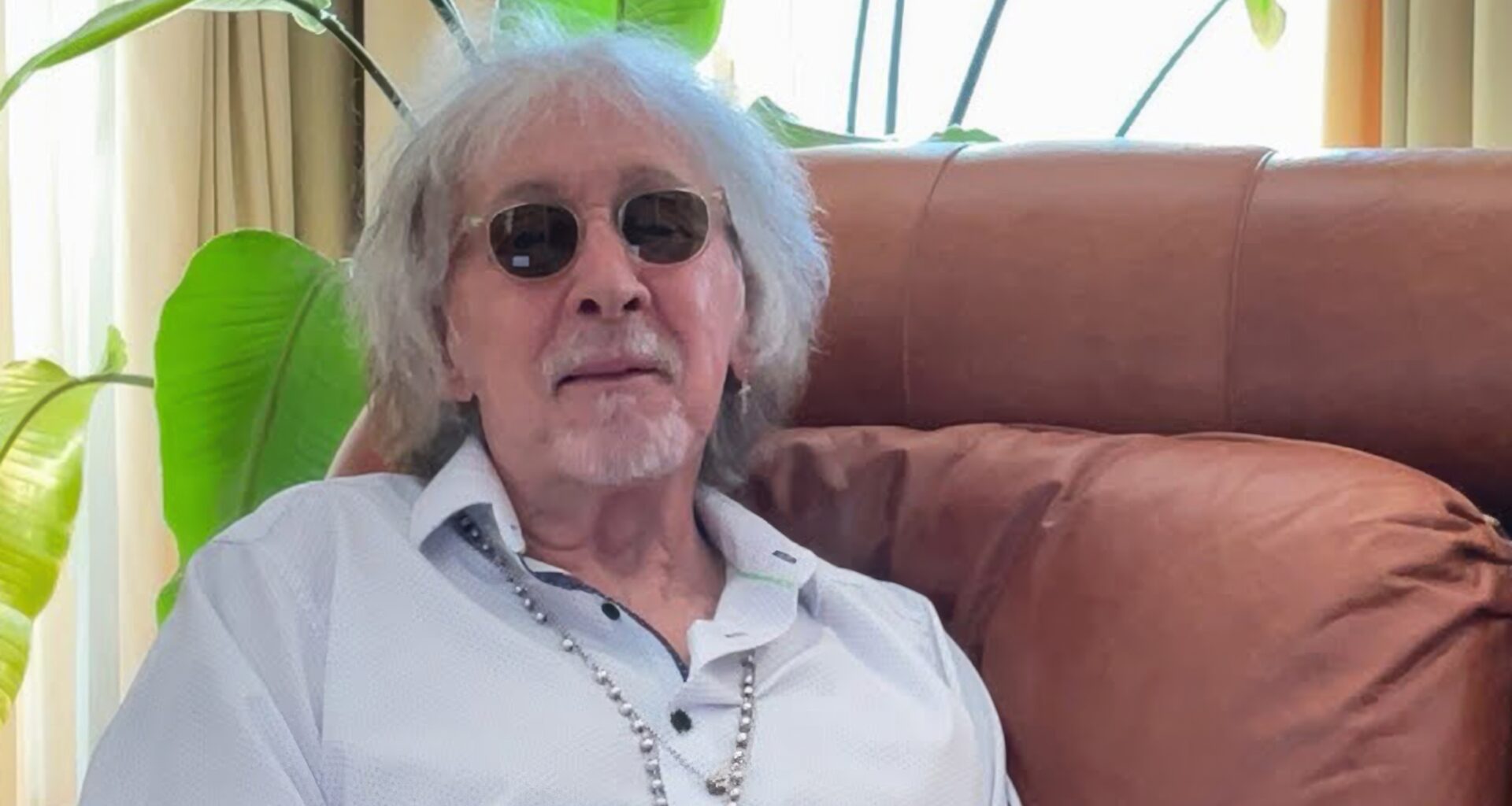 PETER CRISS Teases Halloween Reveal For First Solo Album Since 2007