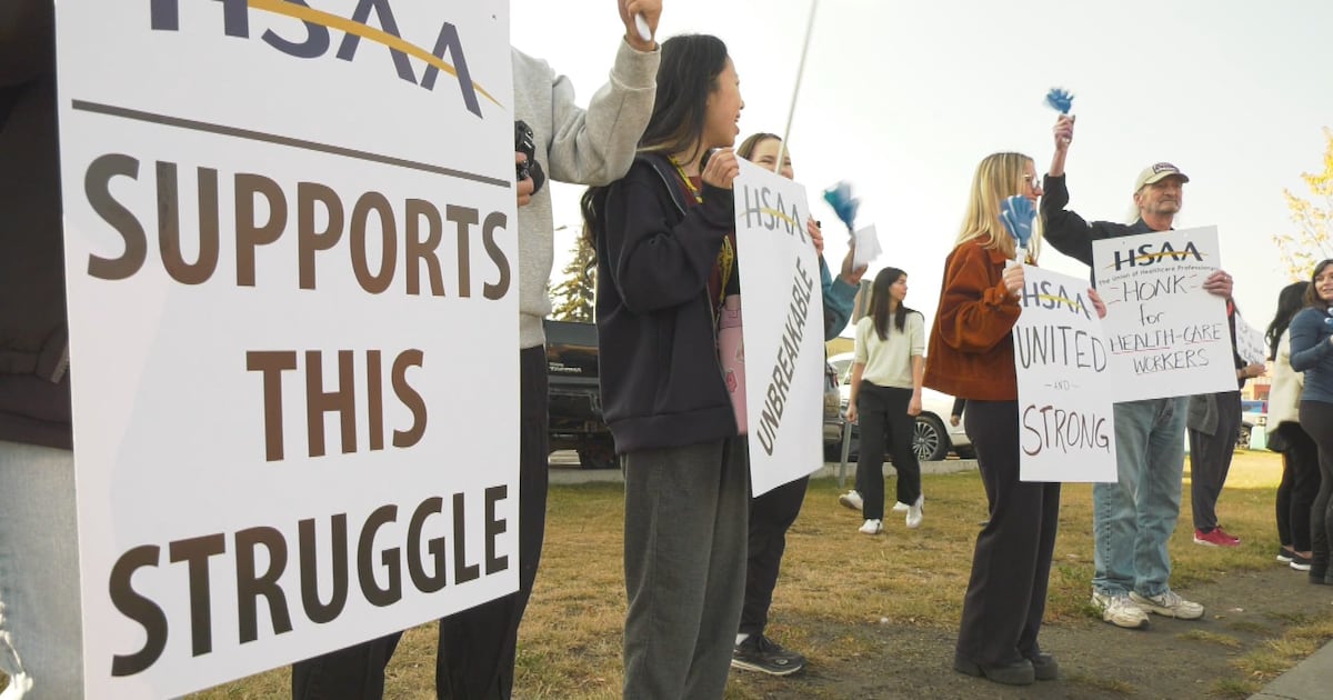 Thousands of health care professionals rally across Alberta, potential strike looms - CTV News