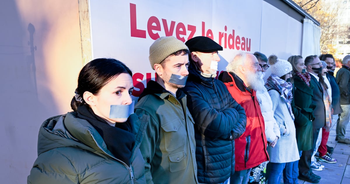 What’s in Quebec’s controversial doctors’ bill? - CTV News