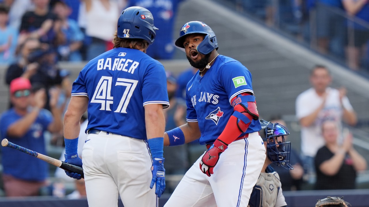 Rival Watch: Blue Jays earn respect with ALDS victory over Yankees