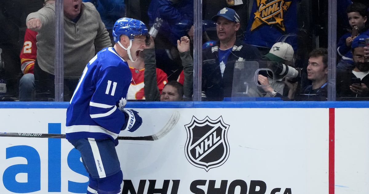 Max Domi scores late winner as Toronto Maple Leafs fan Calgary Flames