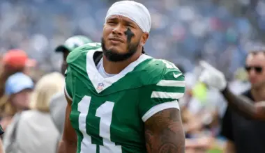 Jets' Jermaine Johnson subject of trade calls ahead of NFL trade deadline image