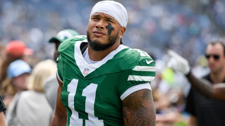 Jets' Jermaine Johnson subject of trade calls ahead of NFL trade deadline image