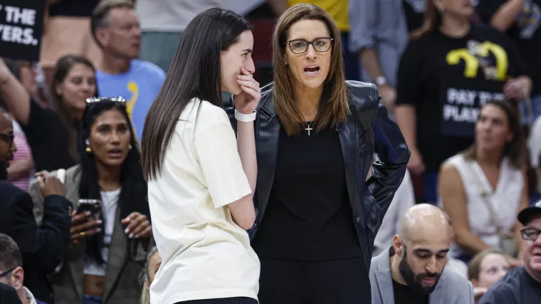 Caitlin Clark's coach reveals what she 'hates' about Fever star's narratives image
