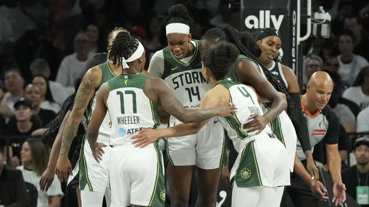 Seattle Storm star under fire amid controversial contract decision image