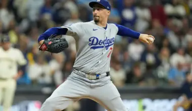 Dodgers' Yoshinobu Yamamoto and Blake Snell complete feat that hasn't happened since 2010 MLB playoffs image