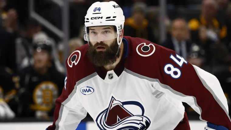Avalanche's Brent Burns continues incredible NHL consecutive games played streak image