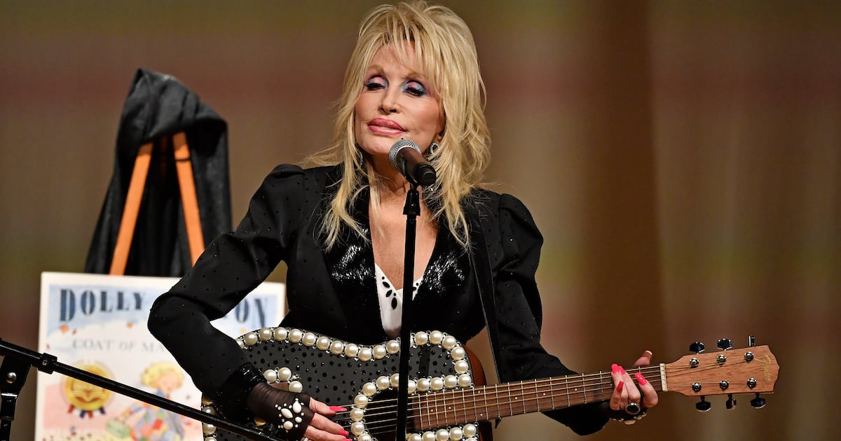 Dolly Parton’s sister asks for prayers as music legend battles health issues - CTV News