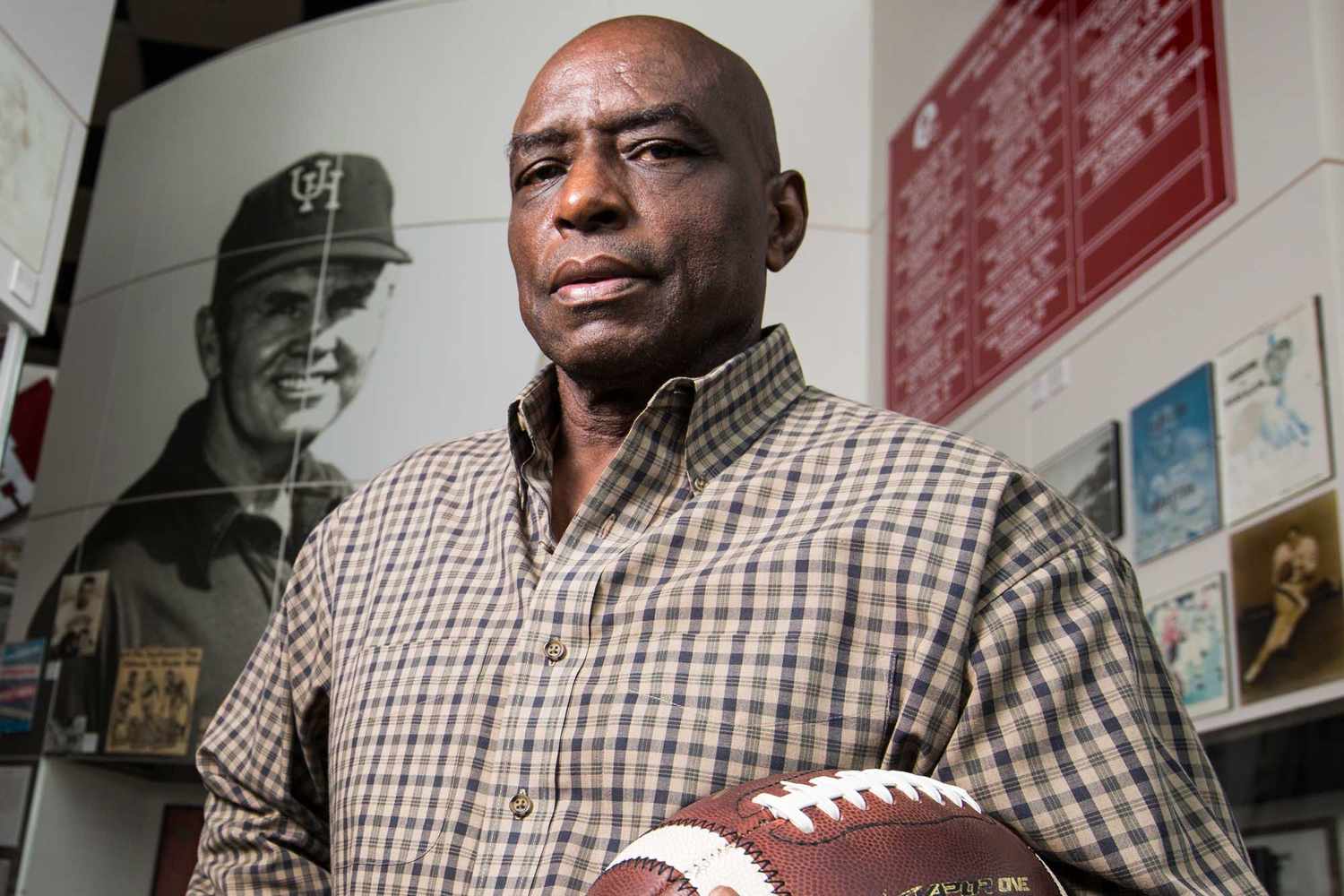 Retired NFL Player Warren McVea, Who Won a Super Bowl with the Chiefs, Dies at 79