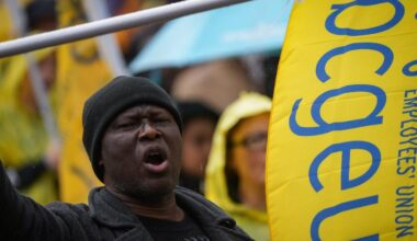 Contract talks break down between B.C. and community health workers: union