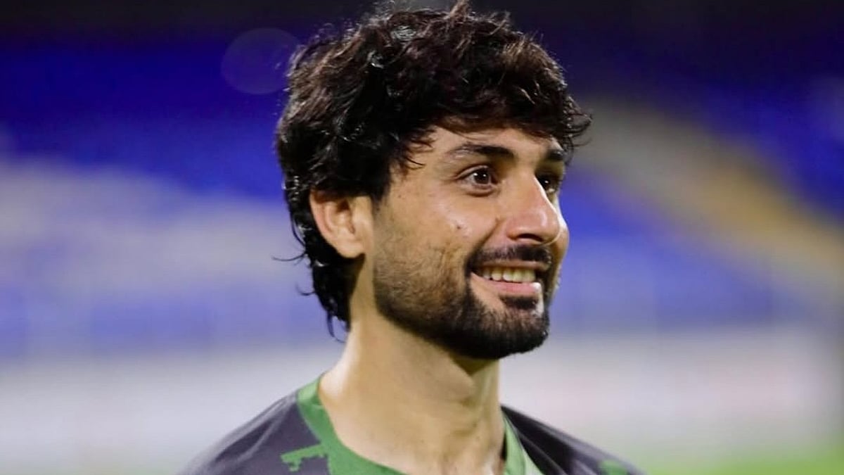 Pakistan's Abrar Ahmed Says Shikhar Dhawan 'Frustrates' Him, Wants A Boxing Match With Him |Watch
