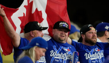 Rogers giving away 150 pairs of tickets to Game 6 of World Series