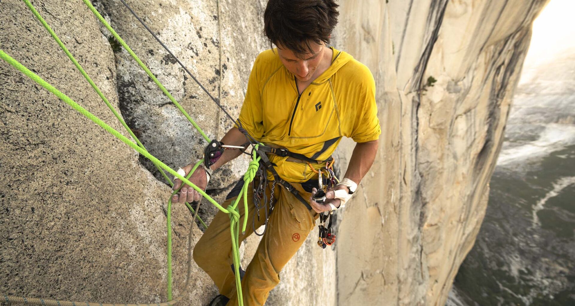 Coros Apex 4 Wants to Be Your Favorite Rock Climbing Smartwatch