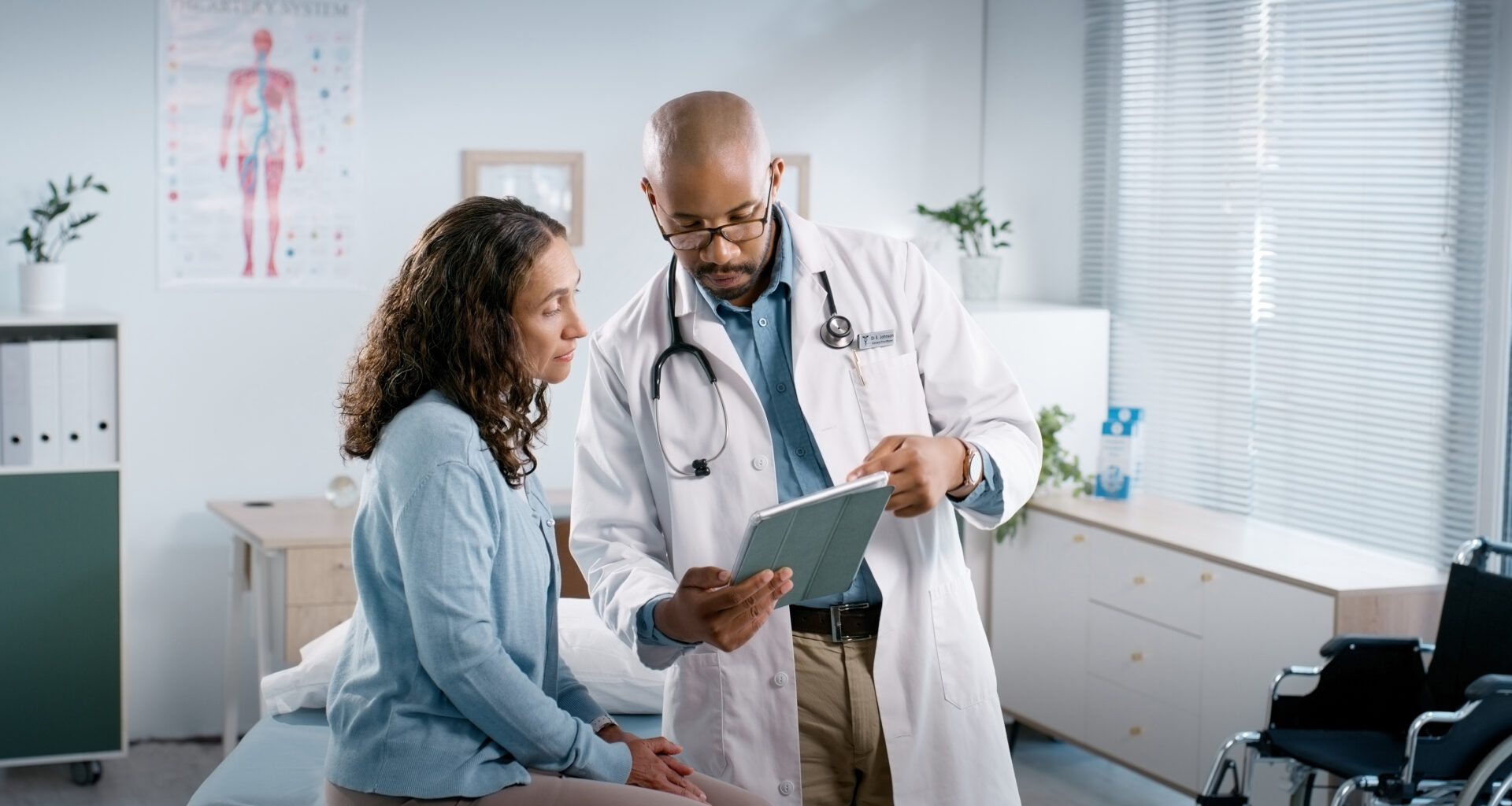 3 Top Healthcare Stocks to Buy in October